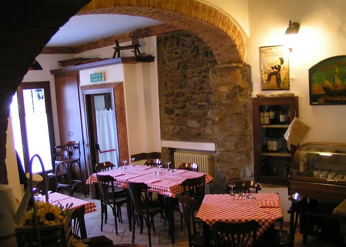 Vecchia Osteria فندق مبيت وإفطار 3*